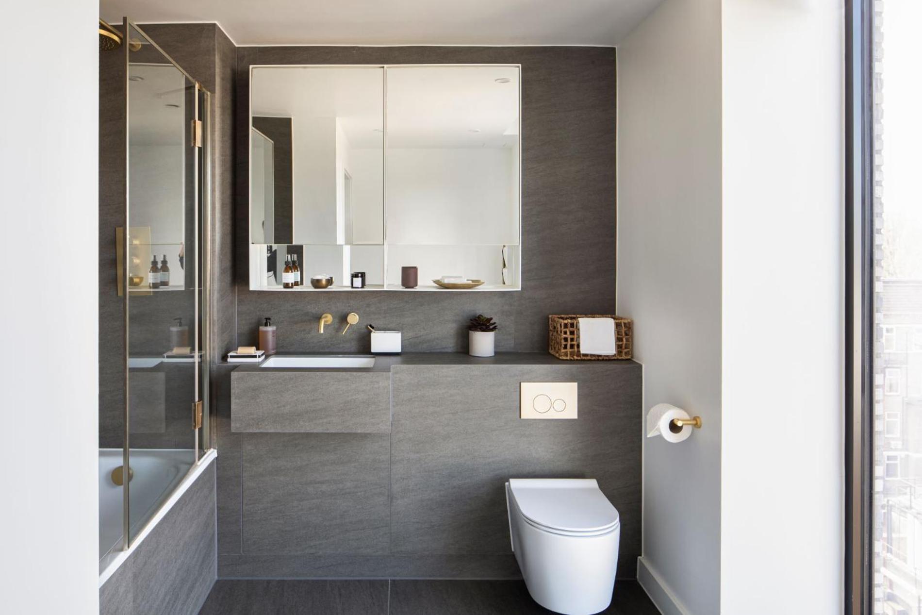 Kings Cross - Luxury 3 Bed Apartment, Private Balcony Leilighet *