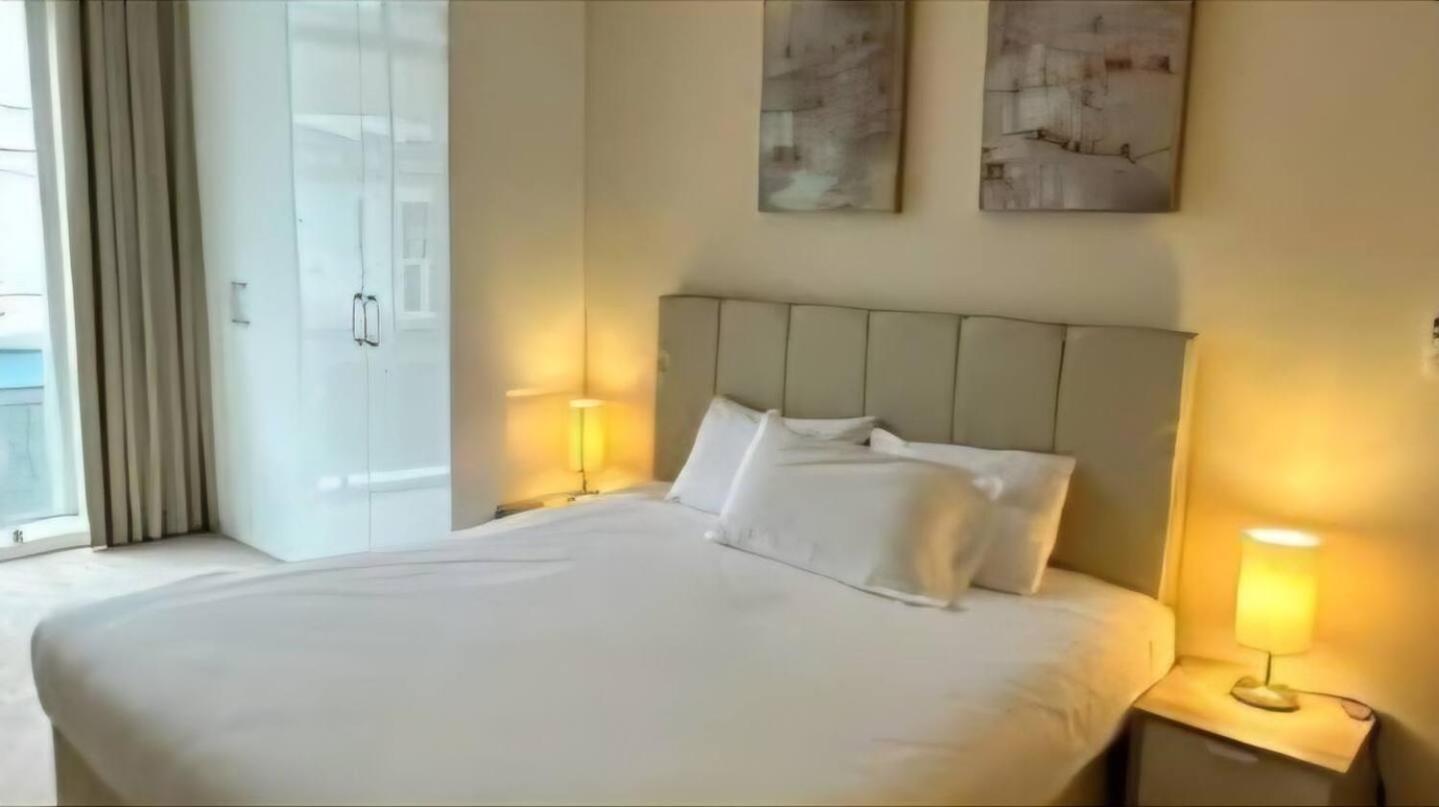 Traveleraddress - Crawford Place Apartment