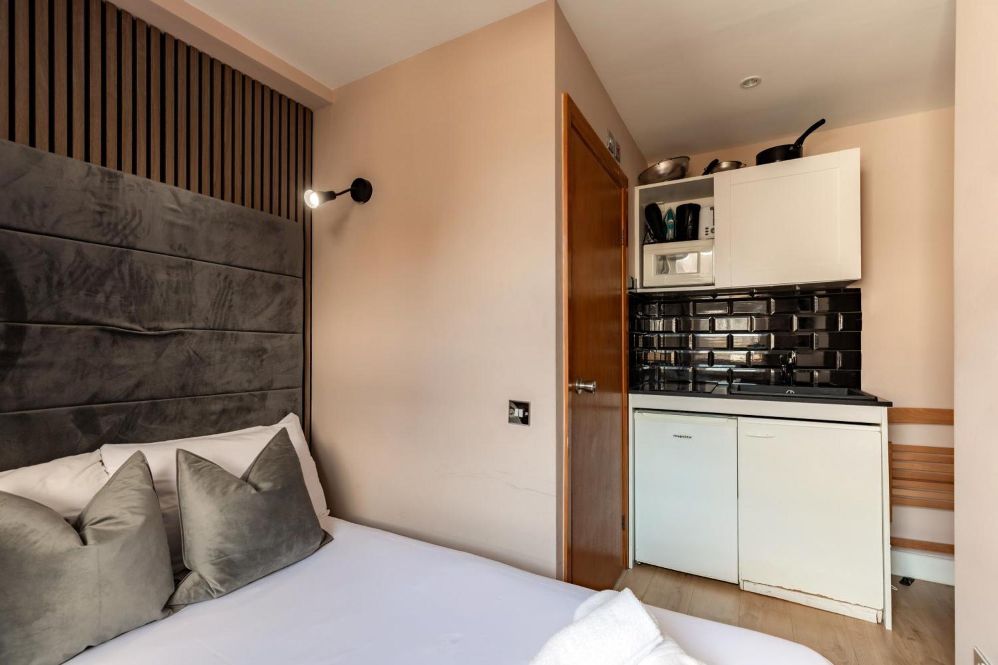 Britannia Hyde Park Hotel *