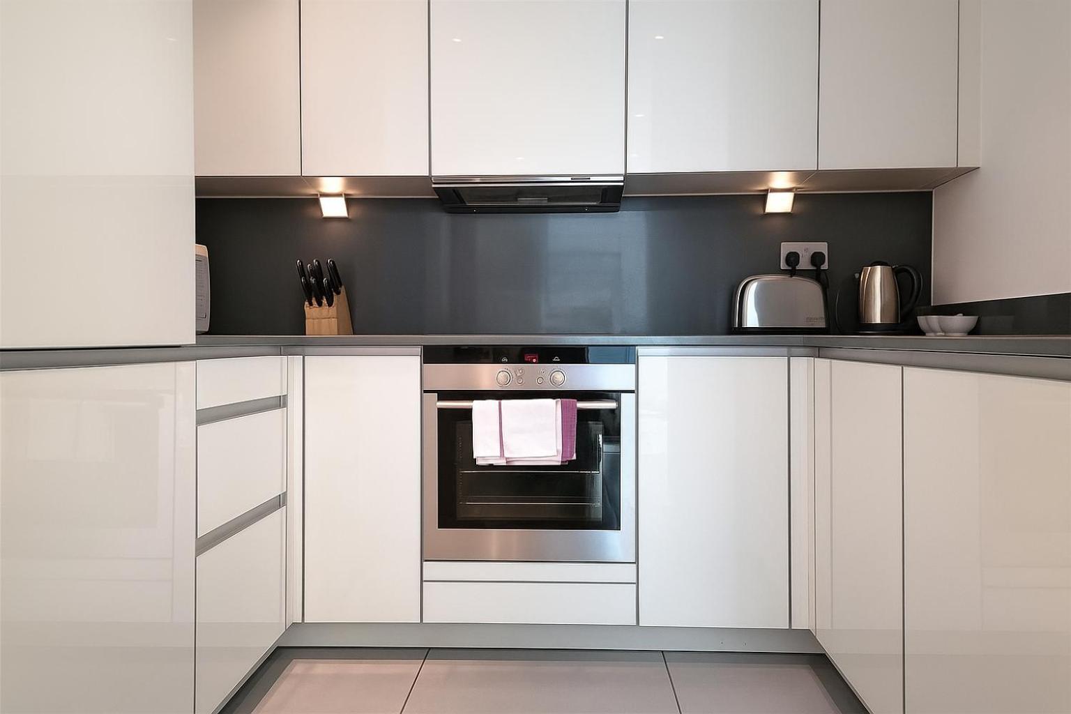 Apartment Tower Hill Serviced *