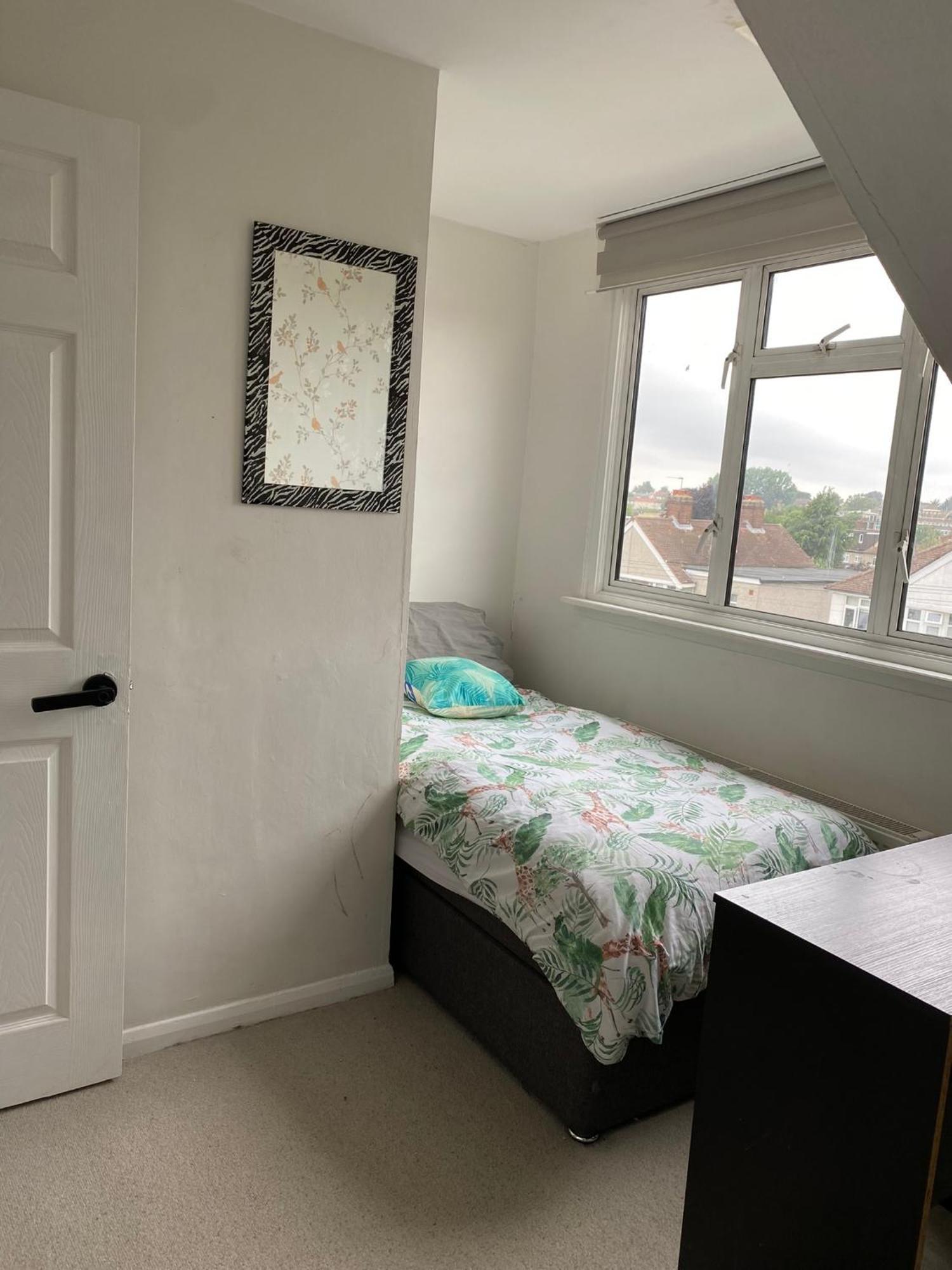 Hostel Eejs Charming 6 Bedroom - With Large Garden Londen