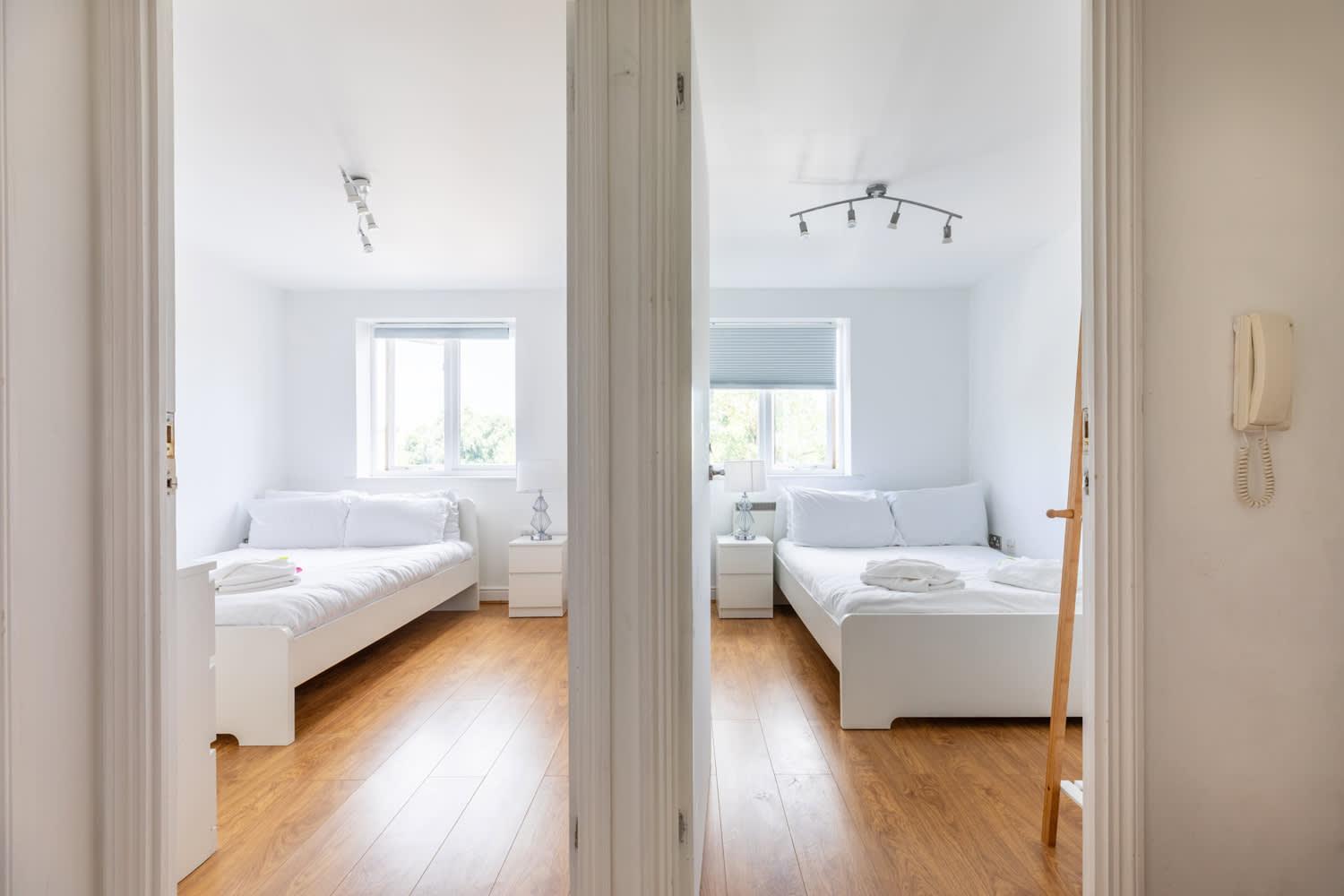 Modern 2br - 25min To Holiday home