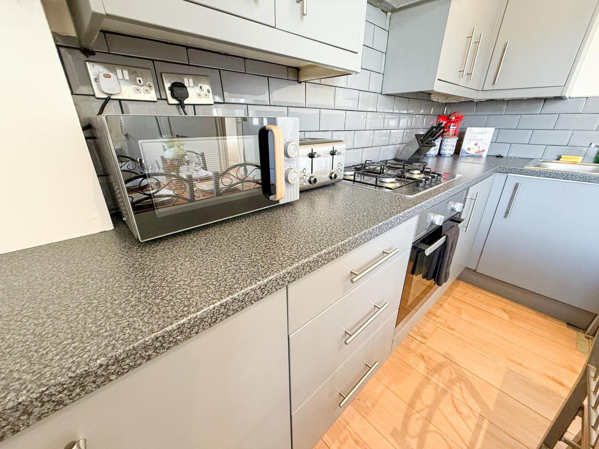 Apartment Lovely 3 Bedroom Flat , Aldgate, Tower Hill, Whitechapel *