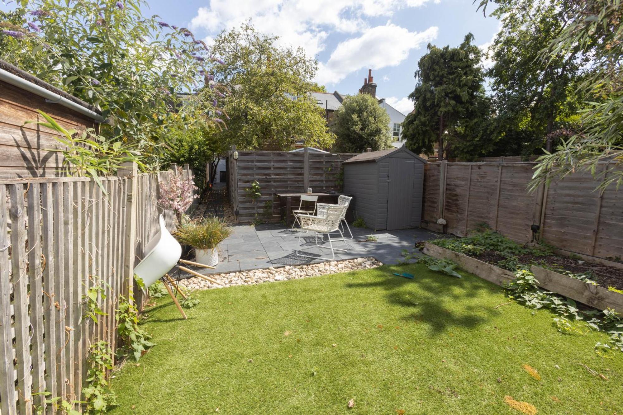 Stunning, Stylish Garden Flat In The Heart Of Wimbledon Apartment London