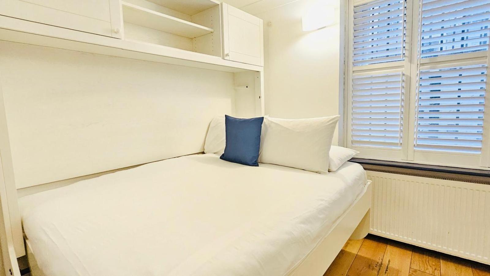 Apartment Thames Residences Hyde Park *