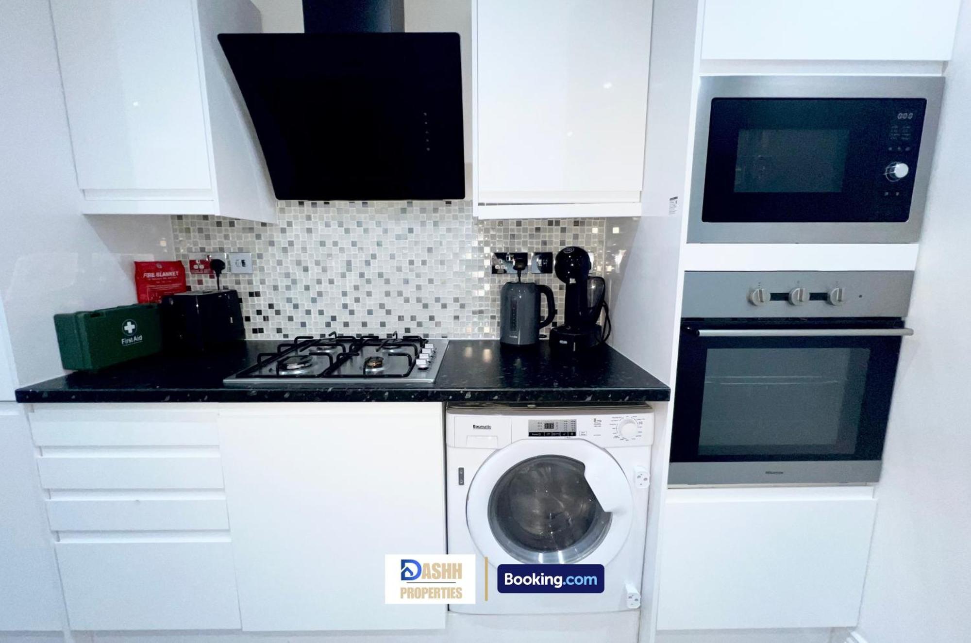 Feriehus Three Bedroom By Dashh Short Lets & Serviced In Shepherds Bush Sleeps 9 With Free Wifi