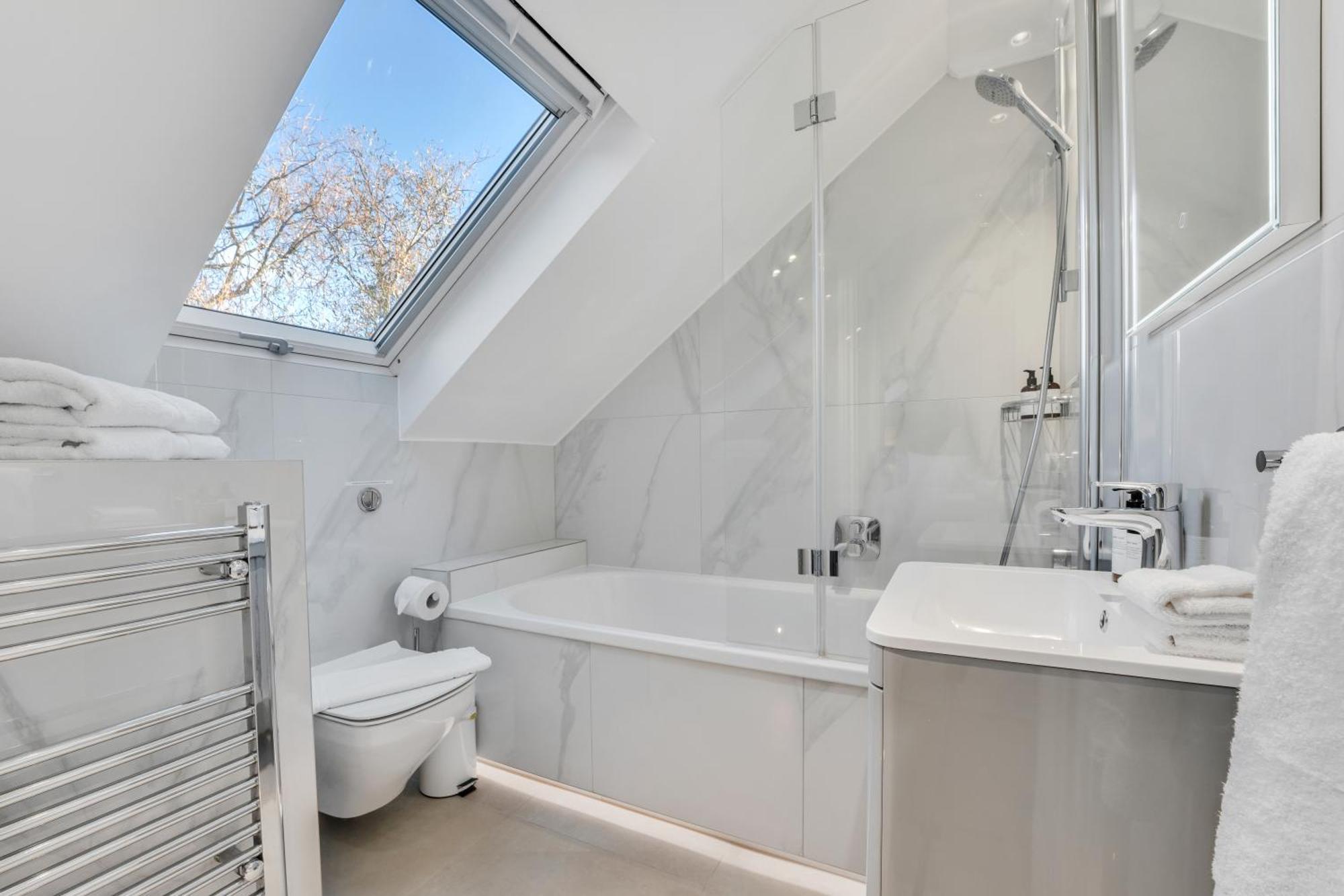 Luxlet - Heart Of Hampstead, London