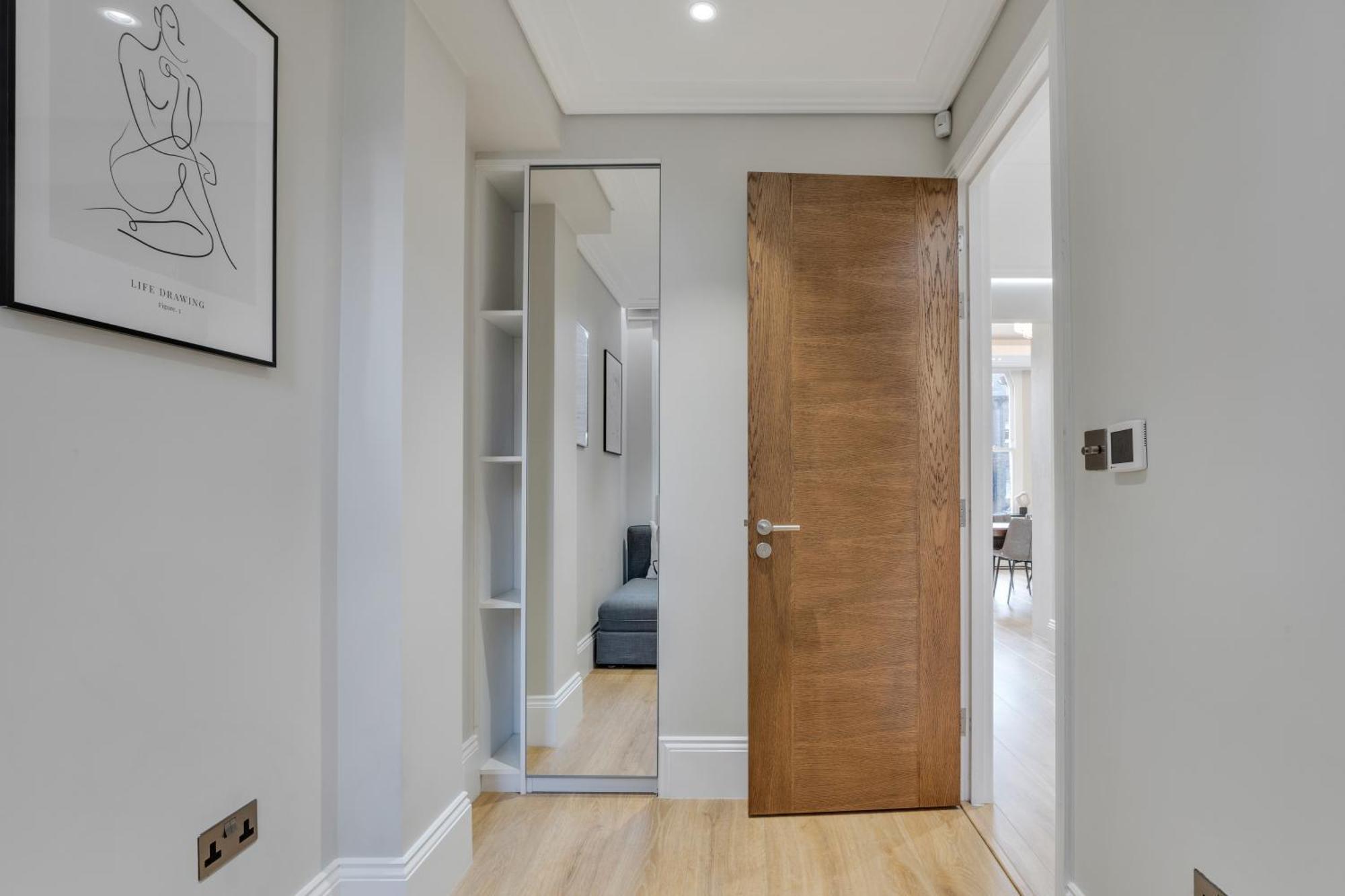 Luxlet - Heart Of Hampstead, London