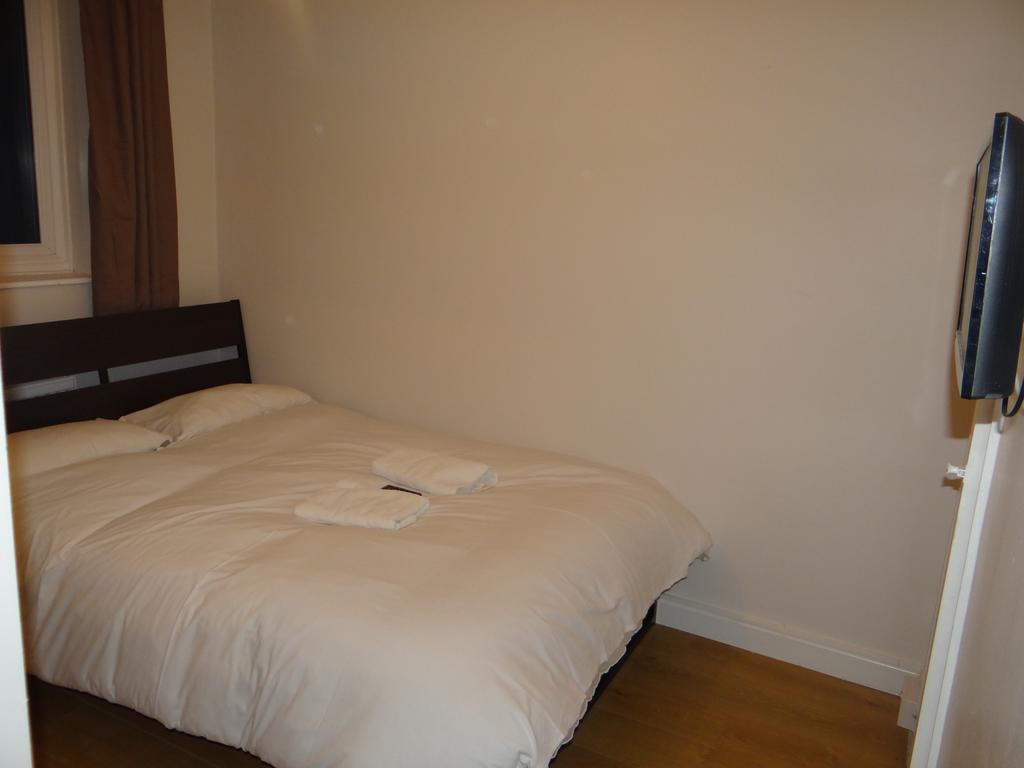 Guest house Vallance Road House 2*