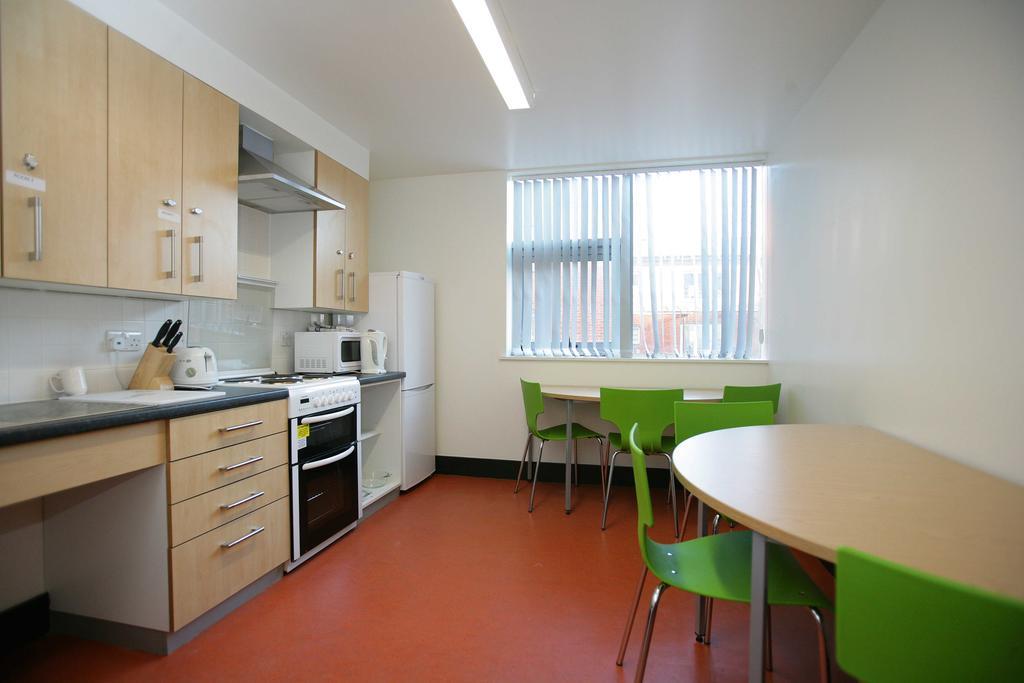 Davies Court Londen