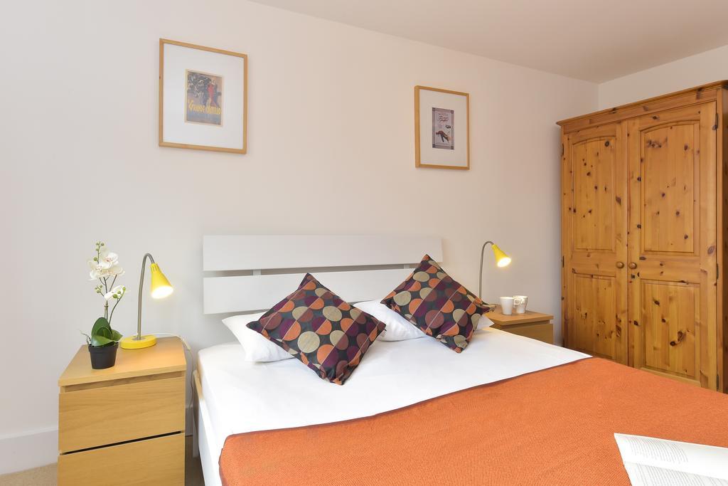 Apartment Chancery Lane London