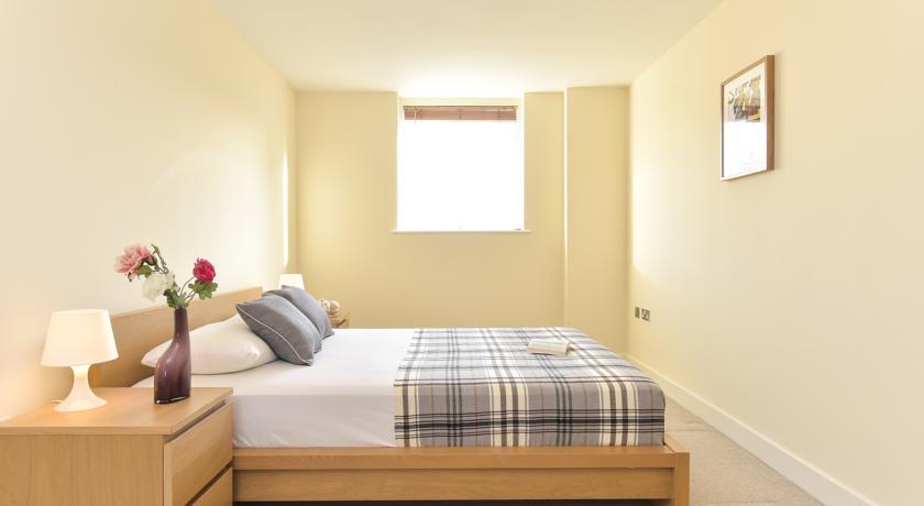 Apartment Borough London