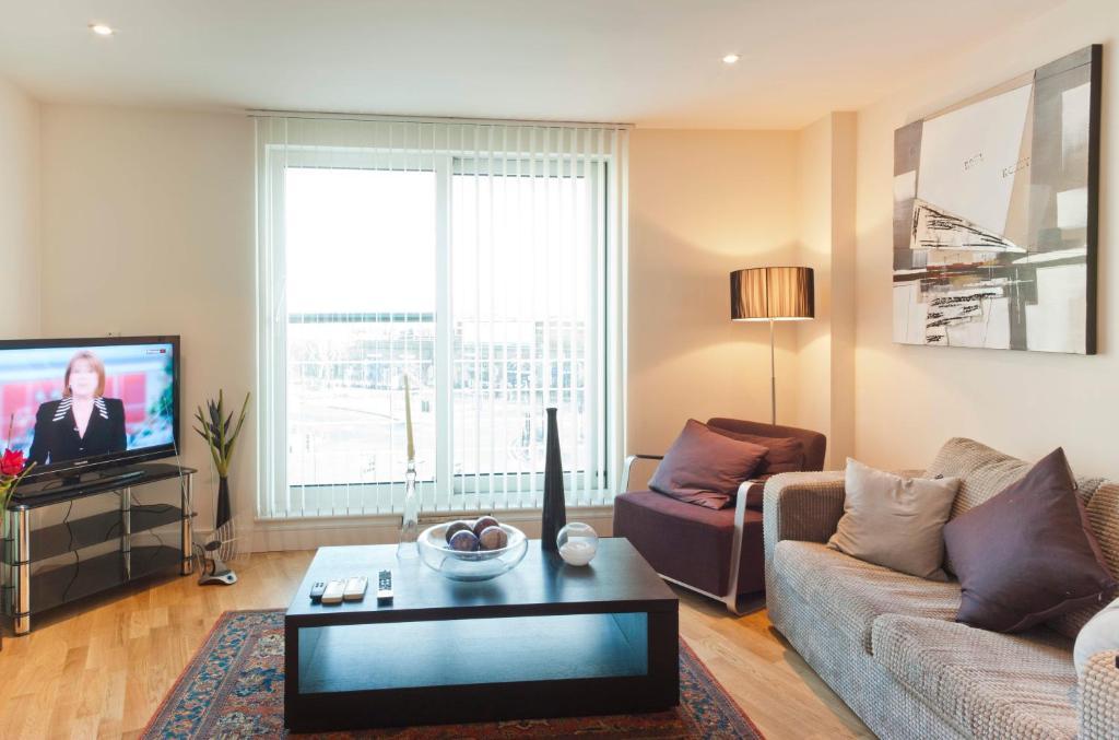 Apartment St George Wharf *