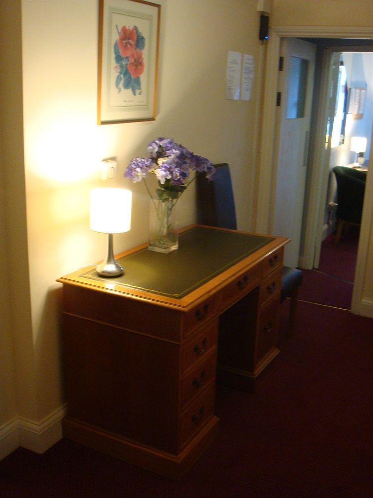 Osborne Inn *