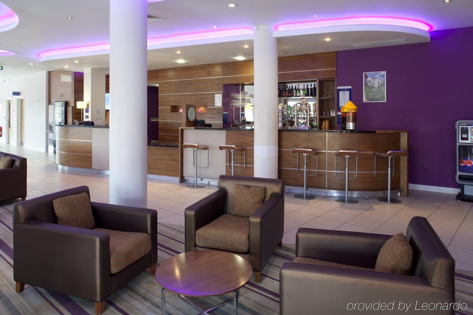 Hotel Express - Newbury Park, An Ihg London