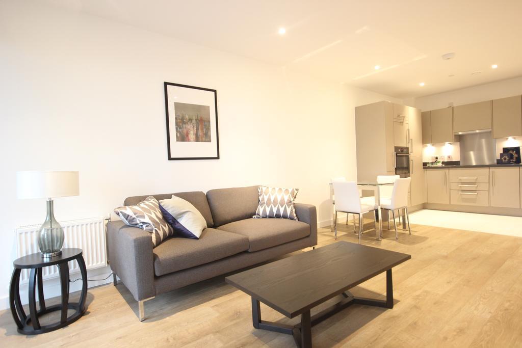 Apartment The O2 Waterfront *