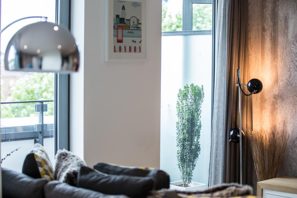 Eson2/bonchurch Mansion Apartment London