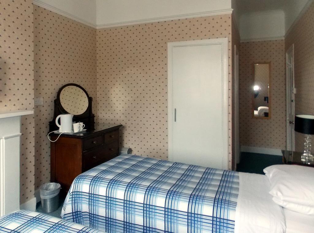 Guest house Dillons