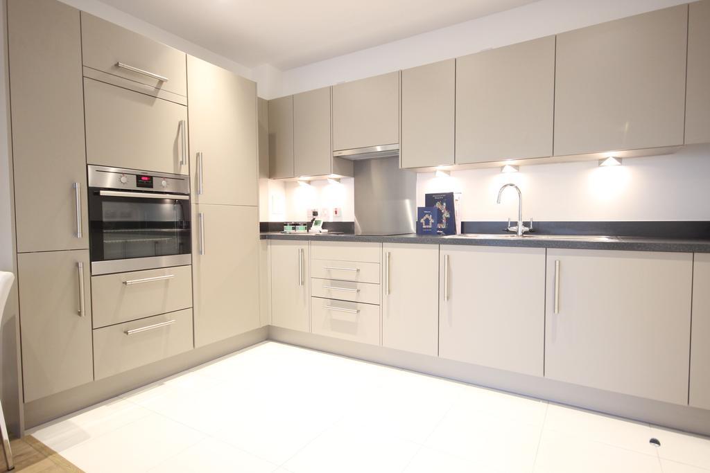 Apartment The O2 Waterfront