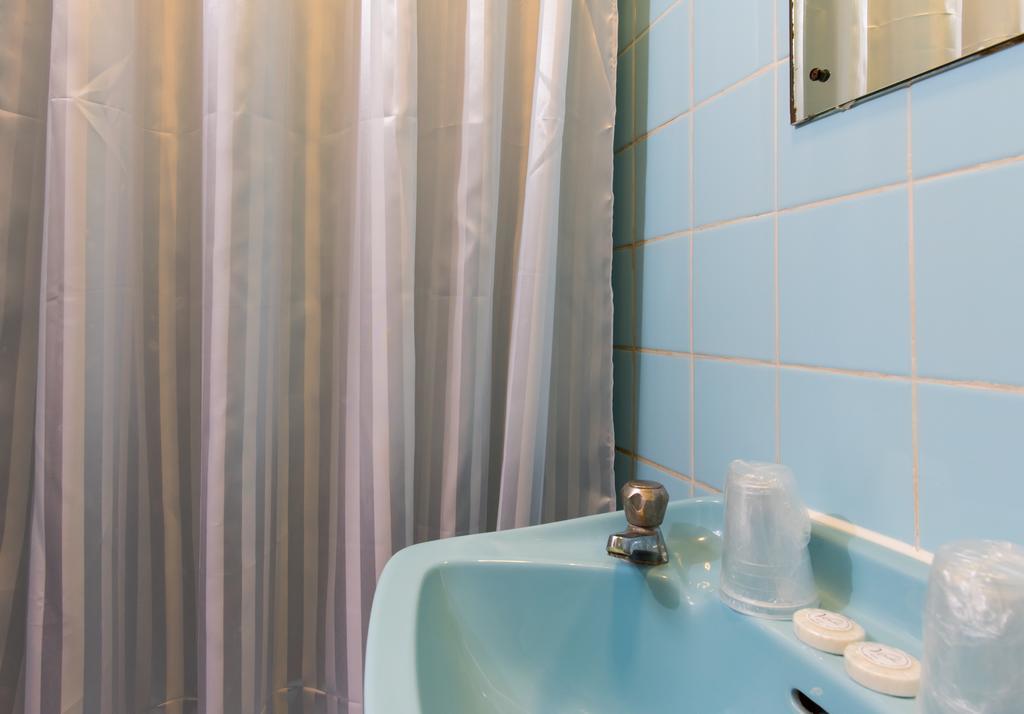 Aquarius Hotel 2*