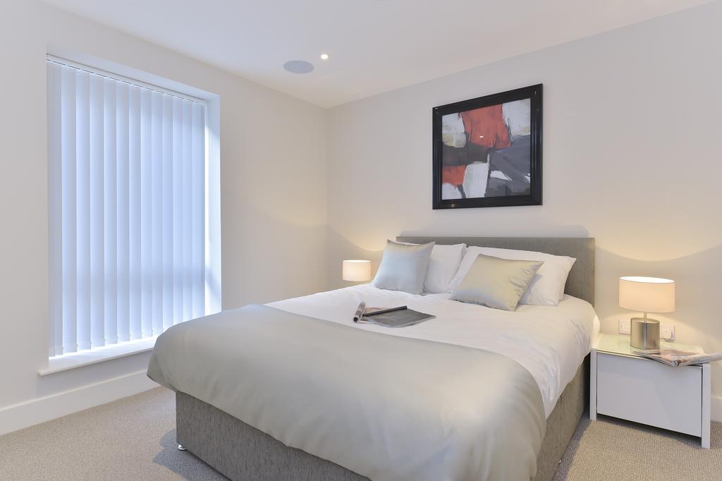 Tower Bridge Apartment *