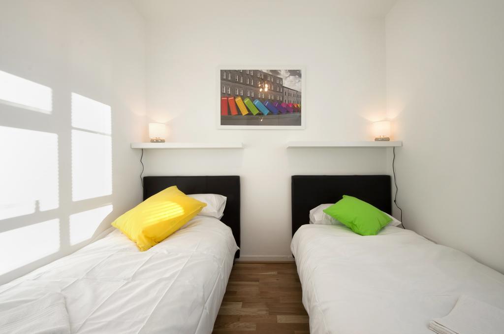 2 Bedroom