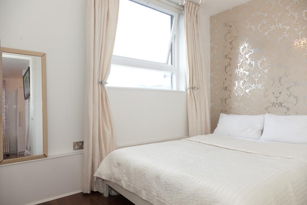 Dream House - Piccadilly *