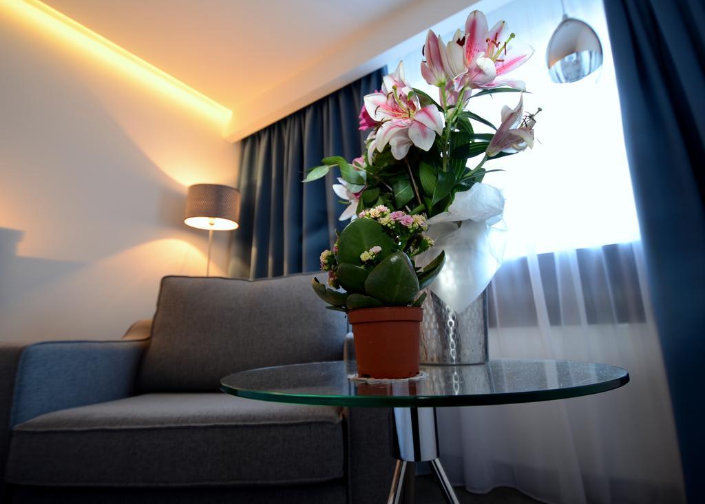 Pelican And Hotel London
