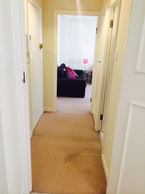 Apartment Hill Street, Mayfair London