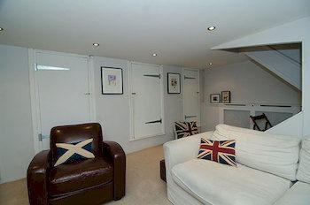 Vive Unique - Fulham Apartment