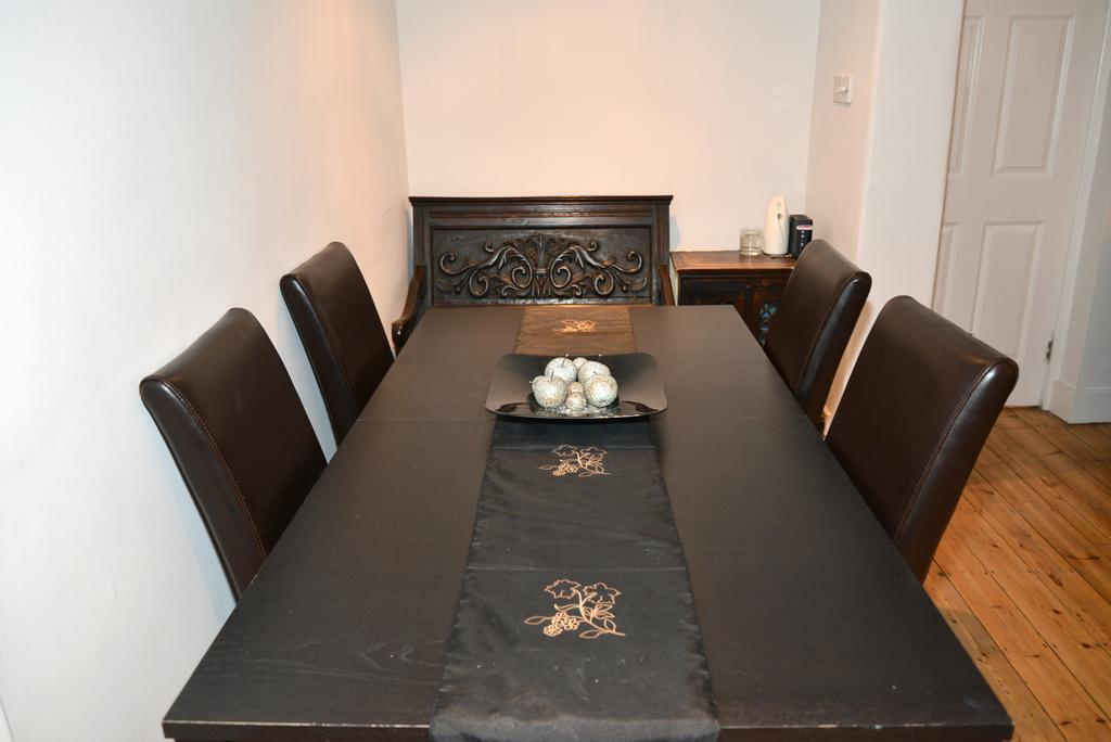 Apartment Erlox Hyde Park London