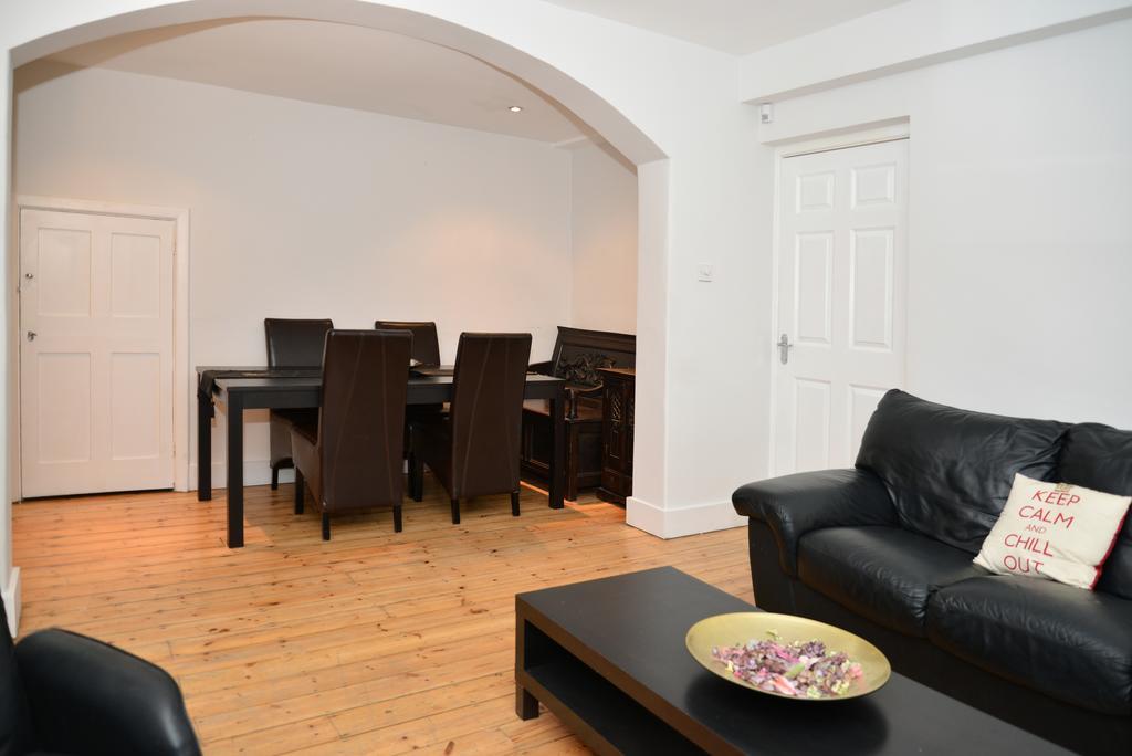 Erlox Hyde Park Apartment London