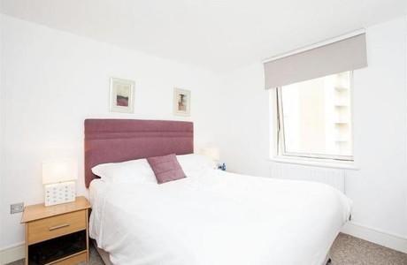 Ascot Deluxe Apartments - Canary Wharf Apartment London