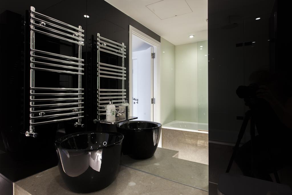 Apartment Bezier *
