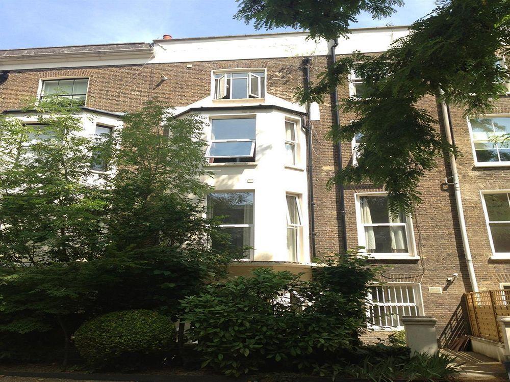Aparthotel Holland 3*