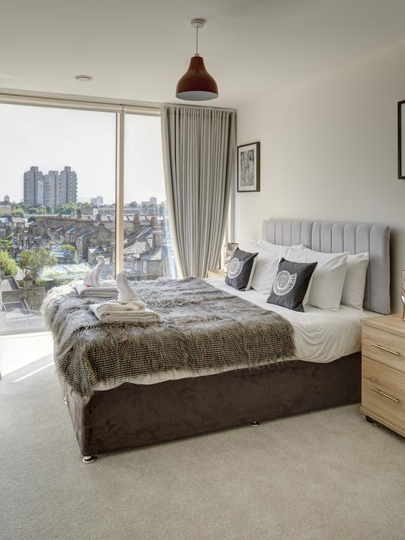 Lambeth North One