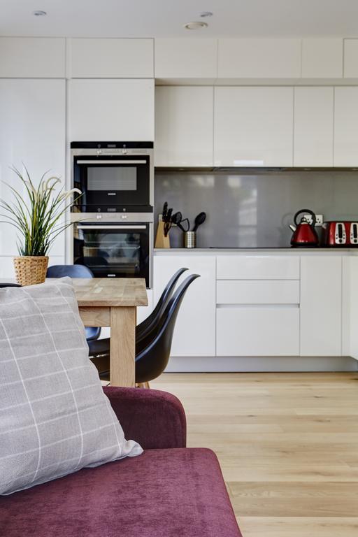 Lambeth North One *