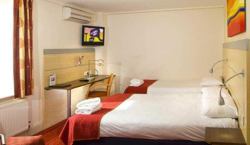 Comfort Edgware Road W2 3*