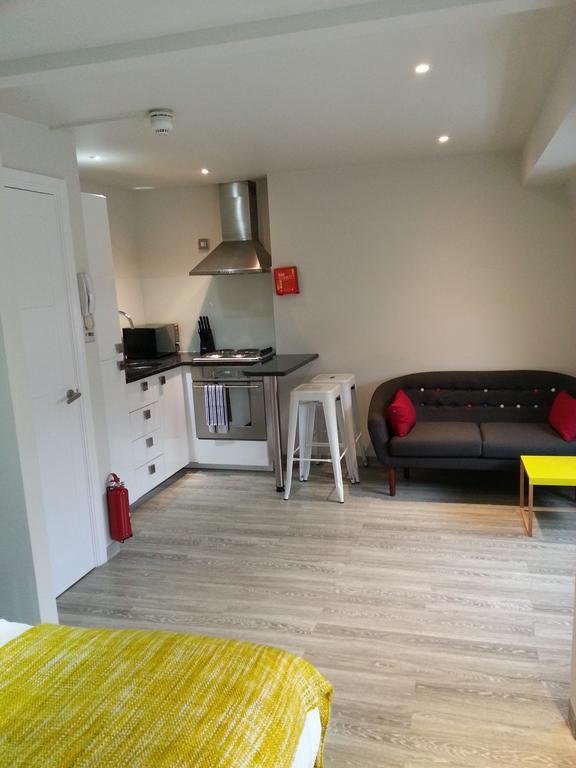 Court Apartment London