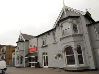 Newham Hotell 2*