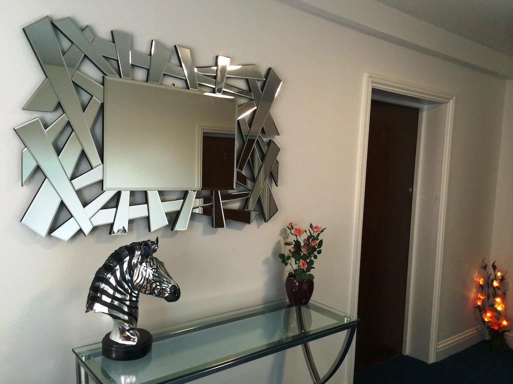 Globe City Apartment London