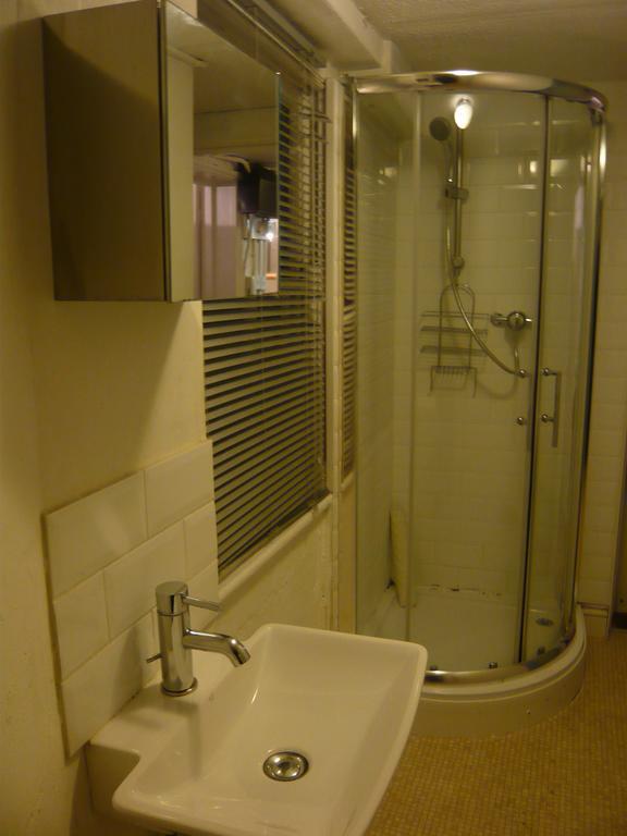 Apartment Hanway Place