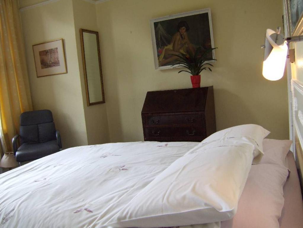 Hotel Brook
