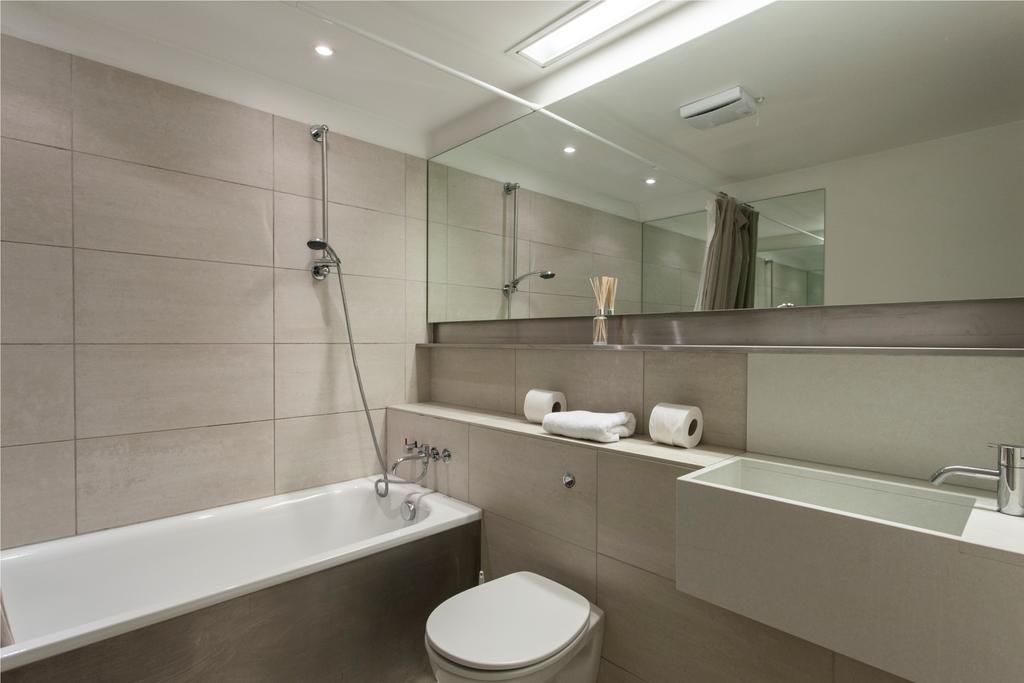 Hotel Seacon Tower Serviced Apartments London