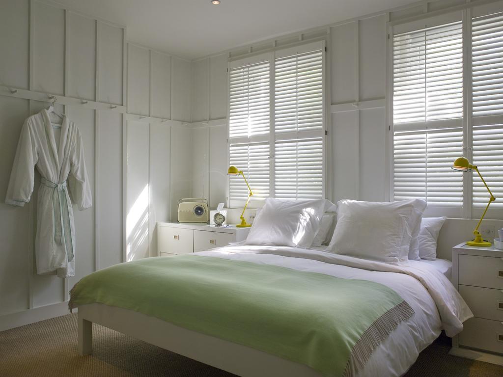 Hotel High Road House London