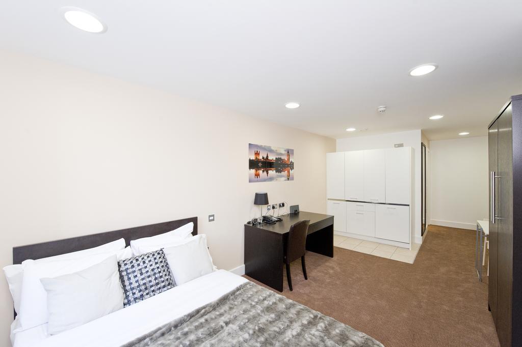 Apartment 2 Devonshire London