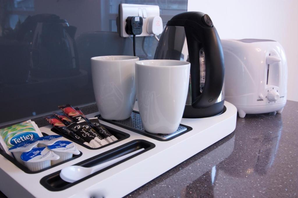 Gloucester Hotel London