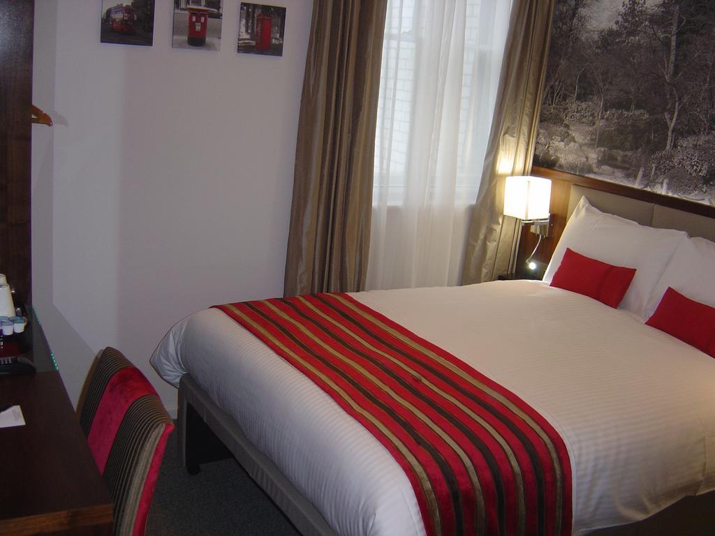 Hotel Seraphine Kensington Olympia London