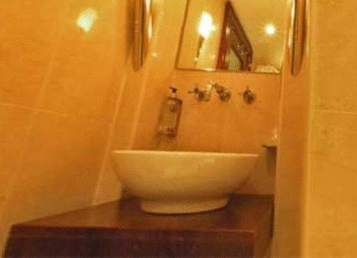 Hotel Executive By Shaftesbury 4*