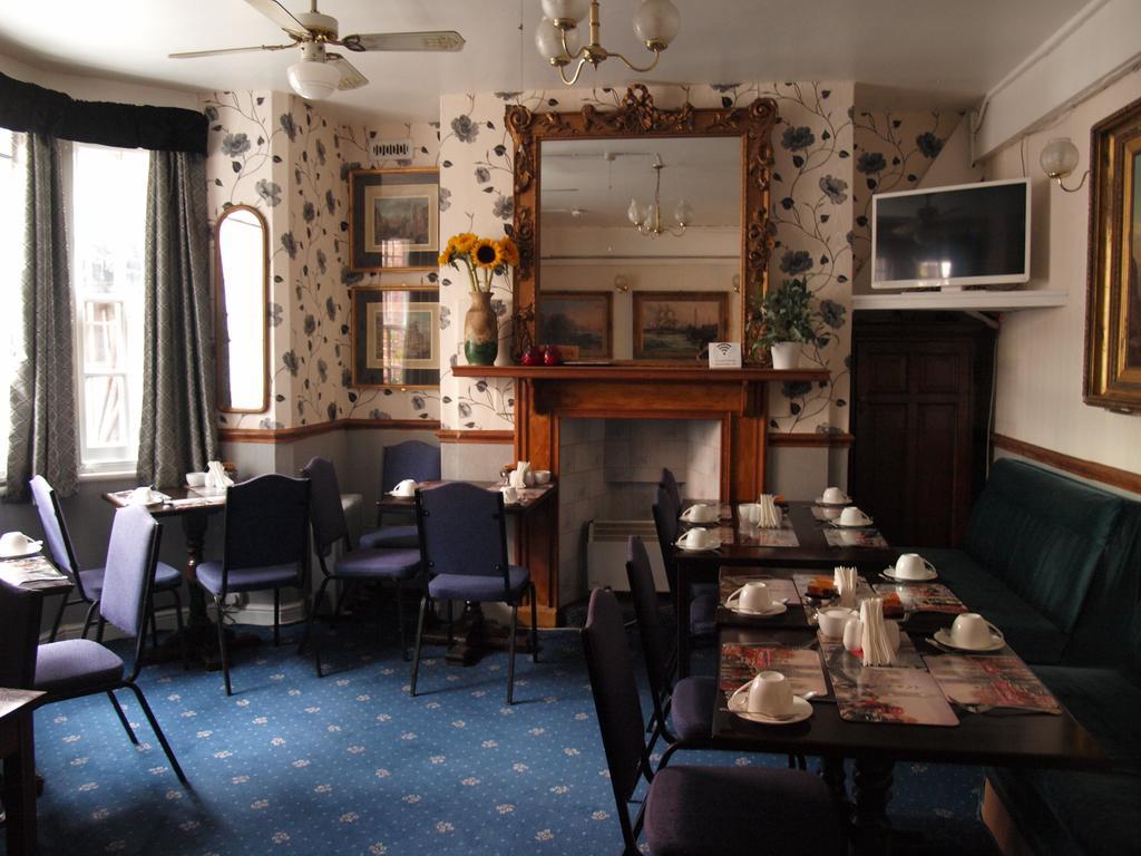 Hotel Oakley London